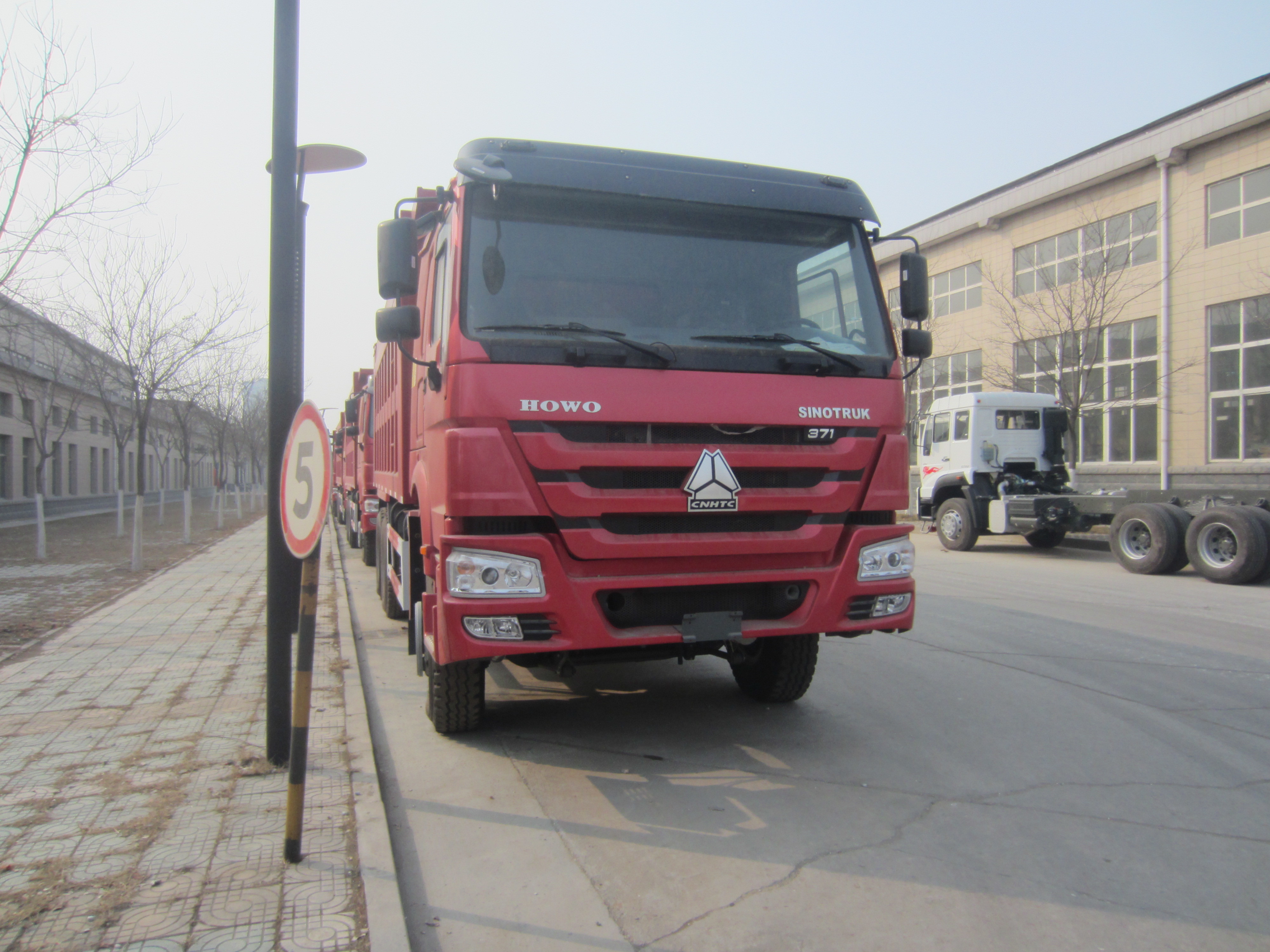 Ağır hizmet CNHTC HOWO damperli kamyon 336hp motor / SINOTRUK damperli kamyon