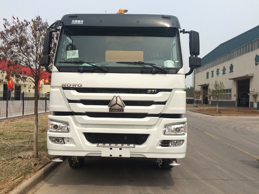 Rafine LHD kurşunsuz benzin dağıtım kamyonu 12 lastik 26KL 28KL 30KL El 8x4 Yeni dizel petrol tankeri kamyonu