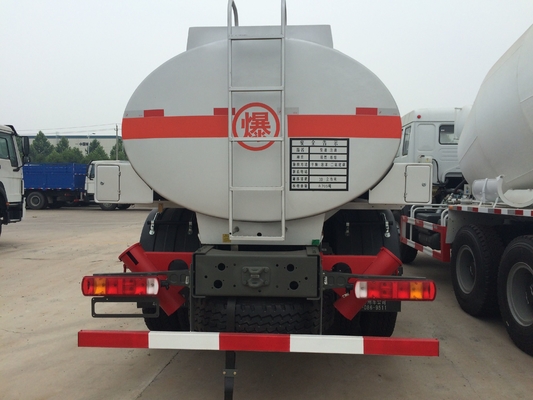 HOWO 6x4 Yeni 25000L Kapasiteli Benzin Bowser Yakıt Tankı Kamyon Petrol Taşıma Tanker Kamyon