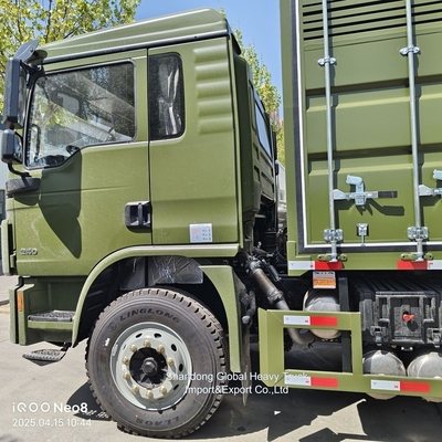 Çin Sinotruk HOWO 4X2 6X4 Ağır Taşıyıcı Dondurucu Soğutma Kargo Kutusu Kamyon
