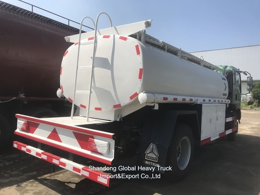 HOWO Su Tankeri 6X4 20000 Litre Su püskürtücüsü Bowser Su Tankı Kamyonu