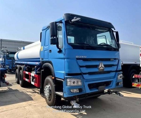 Sinotruk HOWO Yeni Fabrika 6*4 Kargo Ağır Yangın Söndürme İçecek Su Tankeri Tank Kamyonu