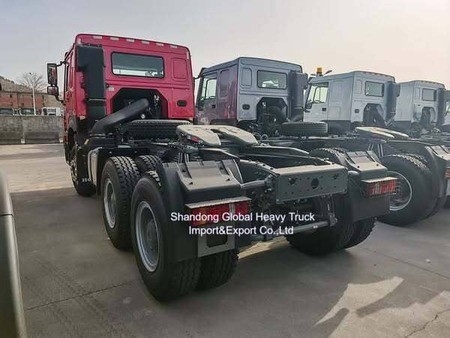 Sinotruk Kullanılmış HOWO 6X4 12 tekerlekli 371HP 375 420HP Traktör Kamyon Baş taşıyıcı Traktör Kafası Satılık