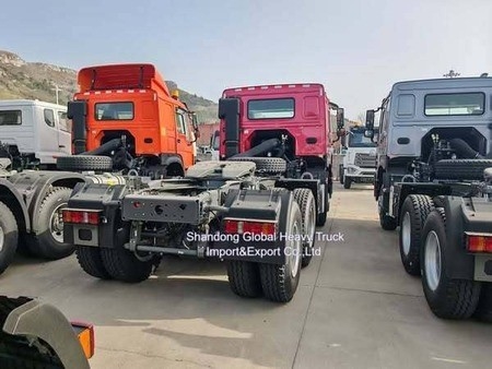 Sinotruk Kullanılmış HOWO 6X4 12 tekerlekli 371HP 375 420HP Traktör Kamyon Baş taşıyıcı Traktör Kafası Satılık