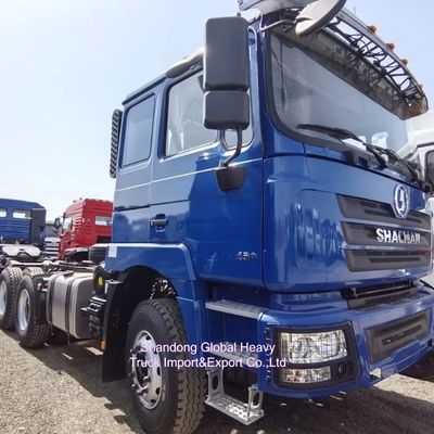Ağır yük taşımacılığı için Weichai motoru ve 60 ton yük kapasitesi olan Shacman 6x4 traktör kamyonu