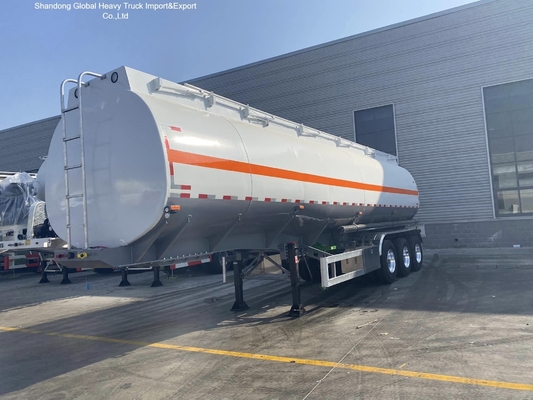 3 Dingil Karbon Çelik Q345B 45000L Yakıt Tanker Yarı Römork