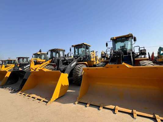 XCMG ZL50GN 5 tonluk tekerlekli yükleyici 3.0m3 kaya kova ve 162kW değerli güç inşaat için