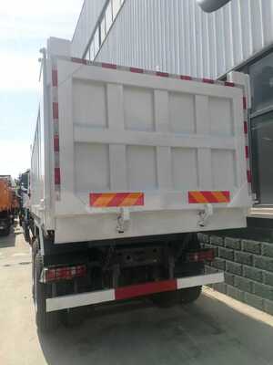 Sturdy Construction Dump Truck Used Sinotruk HOWO Nx 440HP 6X4 for Heavy Duty Needs
