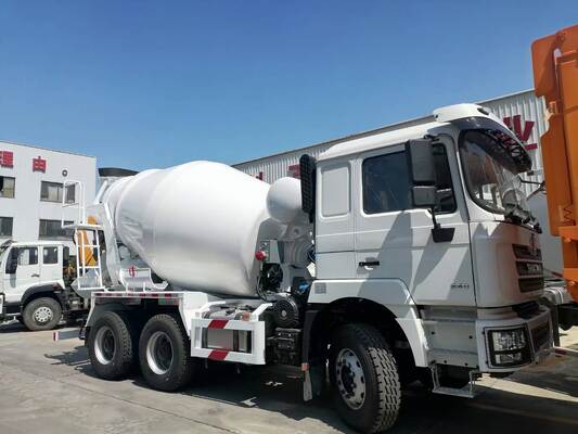 Sinotruk HOWO 8X4 371HP 14cbm Beton Mikser Kamyonu Zz1317n3261W