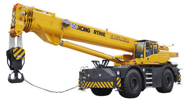 XCMG 90 Ton Bomlu Kamyon Vinç 4x4 RT90E RT90U Güçlü Kapalı Yol Performansı
