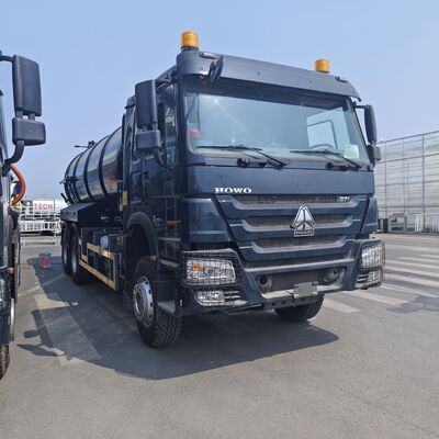 HOWO 15CBM Belediye ve Endüstriyel Atık Temizliği için 6×4 Sürüş Tipi ve 266 HP Motor Gücüyle Vakumlu Kanalizasyon Emik Kamyonu