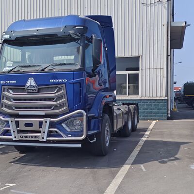 HOWO NX 6×4 ağır yük taşımacılığı için 380 HP motorlu ve ağır iş yaprağı yay süspansiyonu olan traktör kamyonu