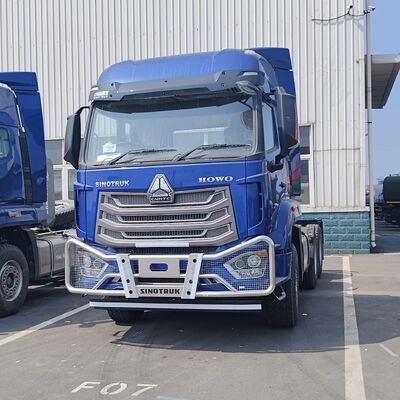 HOWO NX 6×4 traktör kamyonu 420HP dizel motorlu ağır işli manuel şanzıman ve madencilik için güçlendirilmiş şasi