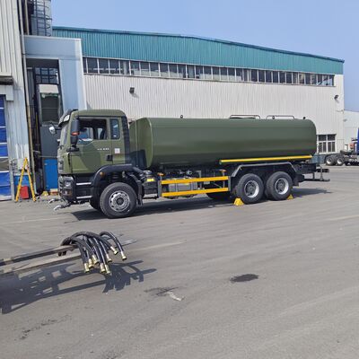 HOWO TX 6×4 Su Tankı Kamyonu 15-20 CBM Kapasitesi ve Toz Kontrolü ve İrişim için Yüksek Basınçlı Su Pompası