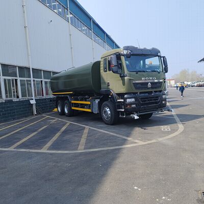 HOWO TX 6×4 Su Tankı Kamyonu 20T yararlı yük ve Euro 2 Emisyon Standartı ile yol toz bastırma ve belediye kullanımı için