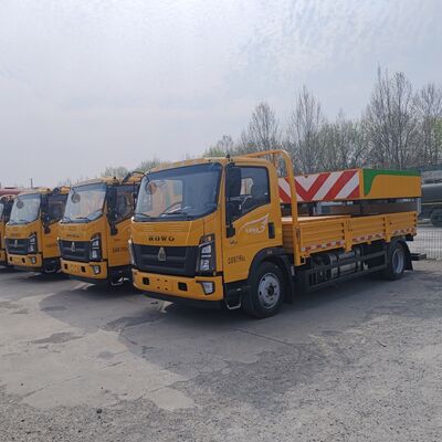 HOWO 4×2 Kaza Yastığı Kamyonu, Yüksek Performanslı Enerji Emimi ve Otoyol Güvenliği için Modüler Değiştirme Tasarımı