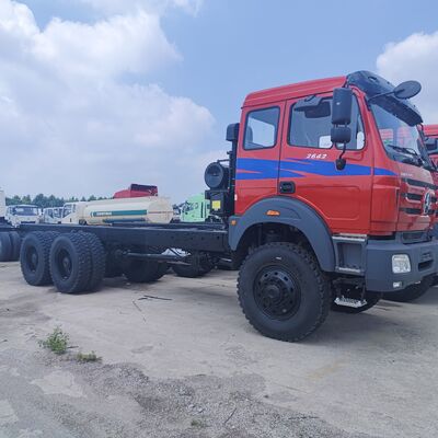 BEIBEN 2638 6×6 Ağır Görevli Madencilik Çöp Kamyonu 380 HP WEICHAI Motoru ve 30-35 Ton Çöpçatanlık