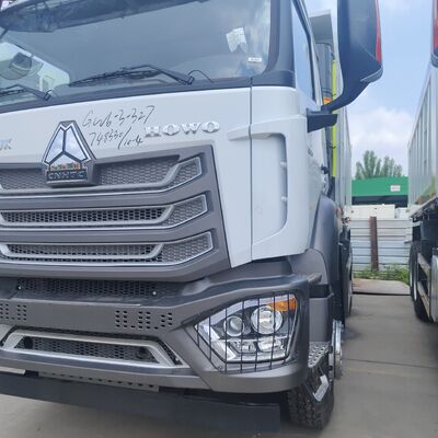 HOWO NX 6 × 4 Ağır Görevli Çöp Kamyonu 400 HP Motor ve 20CBM Çöp Vücudu ile Madencilik ve İnşaat için