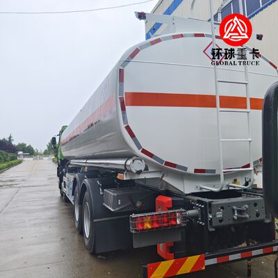 Beiben 8x8 35000L Madencilik Yakıtı Bowser Kamyonu Kongo Afrika için Ağır Görevli Şasi ile
