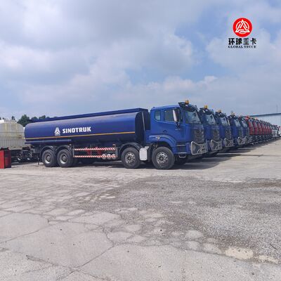 Gana Pazarı İçin HOWO NX 8x4 30000L Akaryakıt Tankeri Ağır Hizmet Dizel Tanker Kamyonu