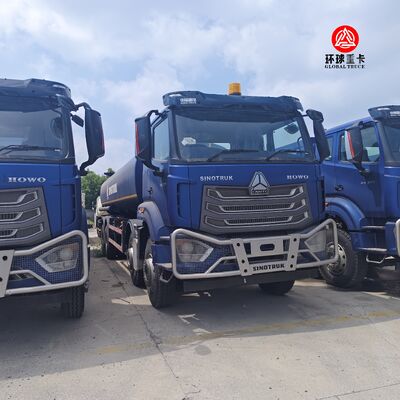 HOWO NX 8x4 30000L Yakıt Tanker Kamyonu Nijerya Pazarı için Ağır Görevli Dizel Bowser Kamyonu
