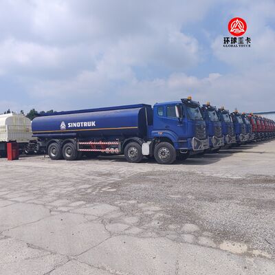 Tanzanya Pazarı İçin HOWO NX 8x4 30000L Akaryakıt Tankeri Ağır Hizmet Dizel Tanker Kamyonu