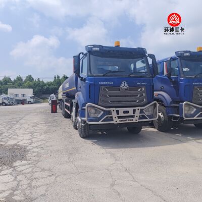 HOWO NX 8x4 30000L Akaryakıt Tankeri Ağır Hizmet Dizel Yağ Tankeri Afrika Pazarı İçin