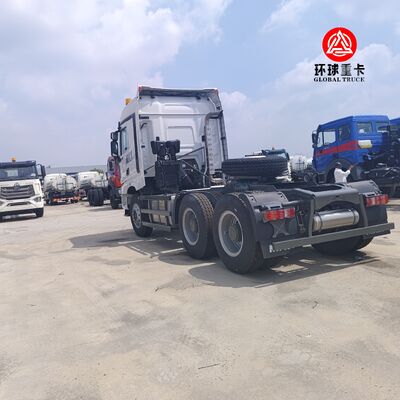 Yeni HOWO NX 6x4 Çekici Kamyon 371HP Ağır Hizmet Tipi Konteyner Taşıyıcı Kamyon Lojistik ve Nakliye Hizmetleri İçin