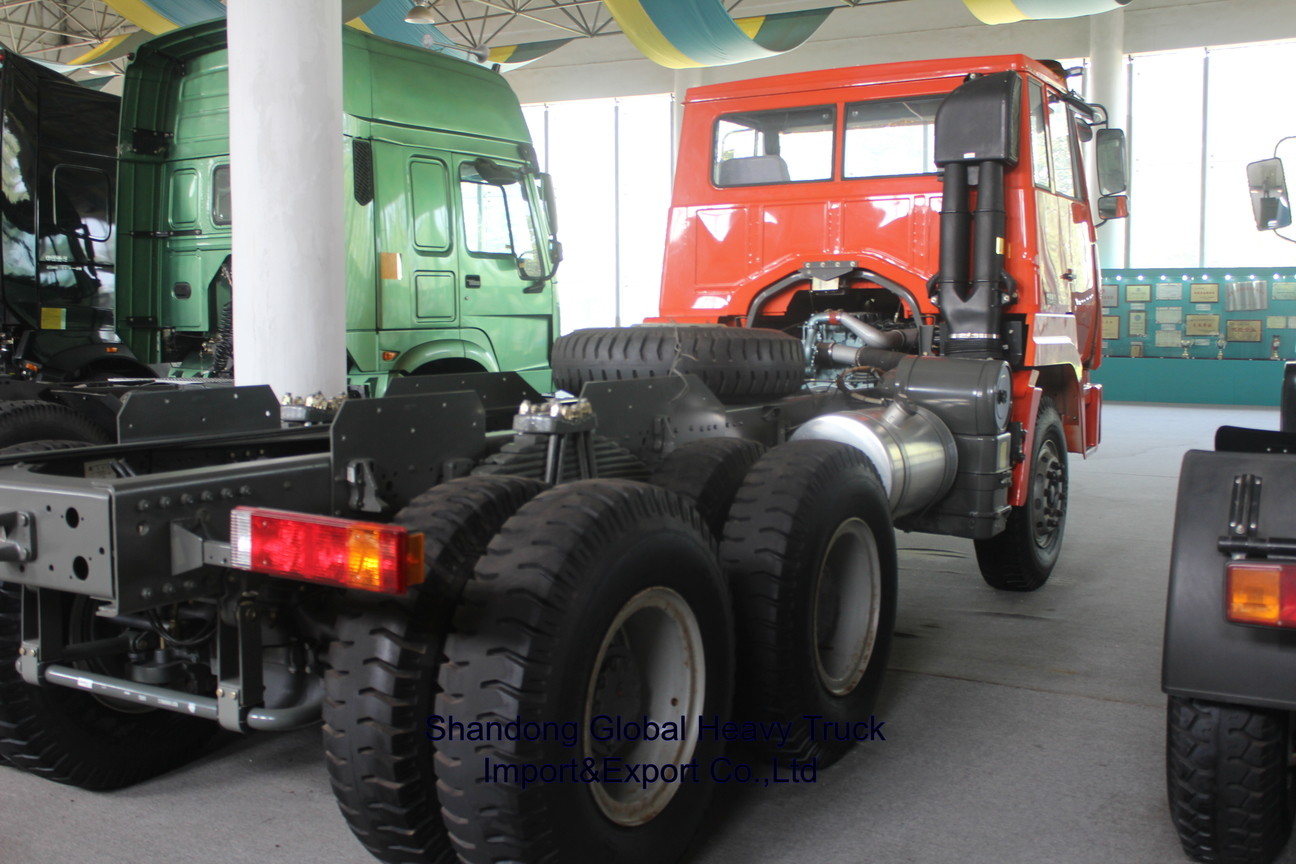 Yeni ve ikinci el Sinotruk HOWO/ Shacman Traktör Taşıma Kargo Kamyonu