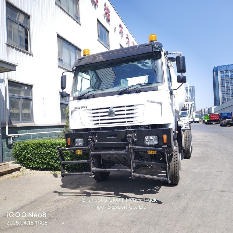 Karıştırıcı 10 Tekerlekli HOWO 6X4 8cbm 9cbm 371HP Beton Karıştırıcı Kamyon