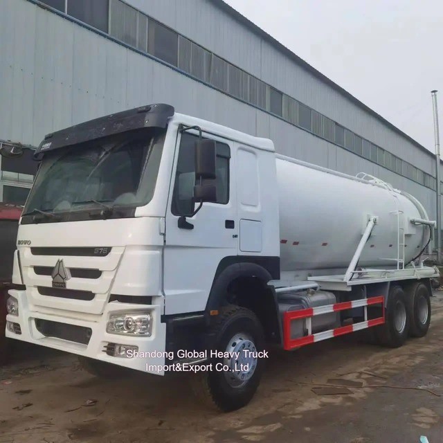 HOWO 10000L Vakuum Kanalizasyon Kamyonu Kanalizasyon Tankı Kanalizasyon Temizlik Kanalizasyon Emimlik Kamyonu