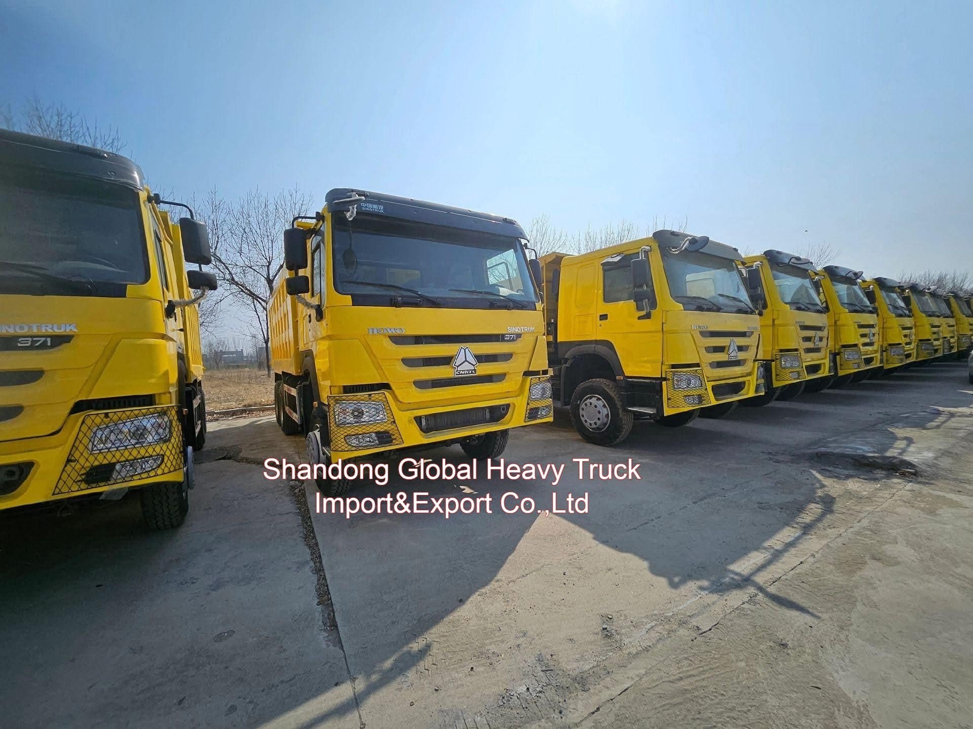 Yeni Sinotruk HOWO 30 Ton Ağır Görevli Sino Kargo 20cbm 6X4 371HP 380HP 400HP Taşıma için Off Road Dumper / Tipper Dump Trucks