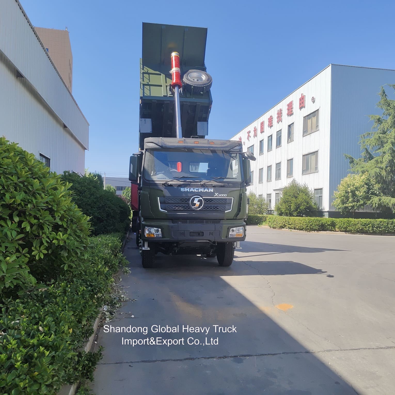 Shacman Yeni veya Kullanılmış Ağır Hizmet Tipi 15-30 Ton 10-12 Tekerlekli Damperli / Kamyon / Damperli / Çekici / Römork / Kamyon