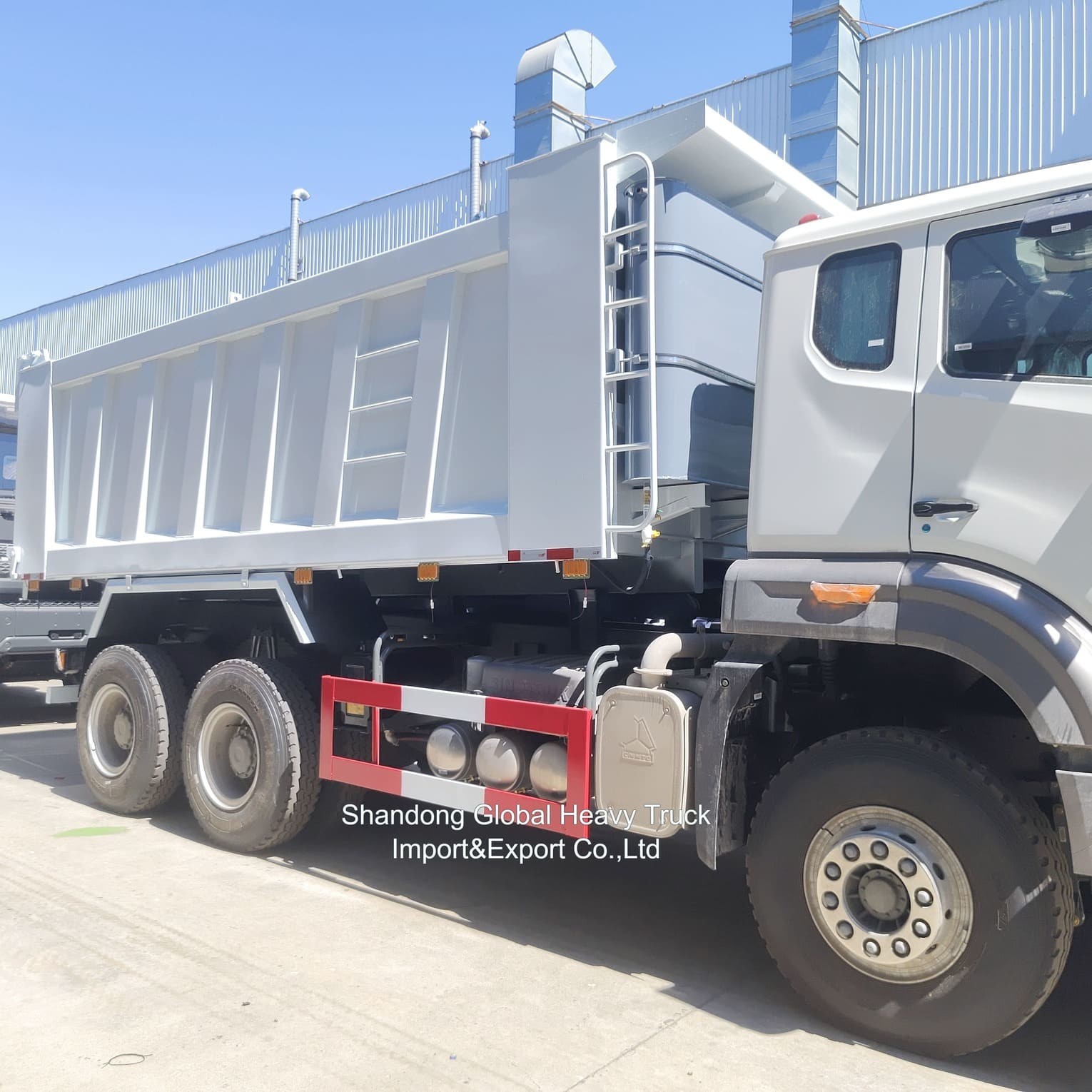 12 Tekerlekli Sinotruck 40-60 ton Kullanılmış HOWO 8X4 371HP 375HP 380HP Dizel Kamyon Sağ El Sürüşü Dump Truck