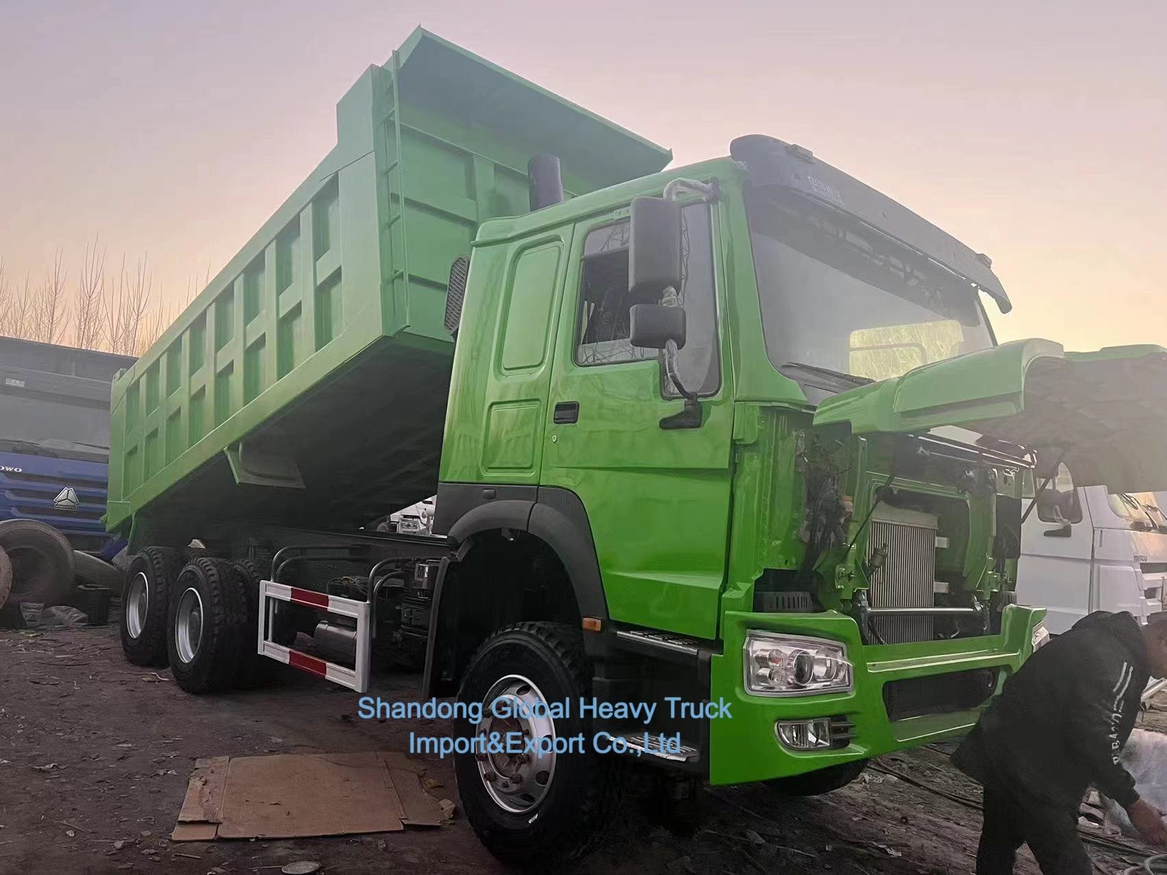 Ucuz Fiyat Sinotruk HOWO Nx Tx Kullanılmış Yeni Üretici Madencilik Kargo Tipping Tipper Dump Truck