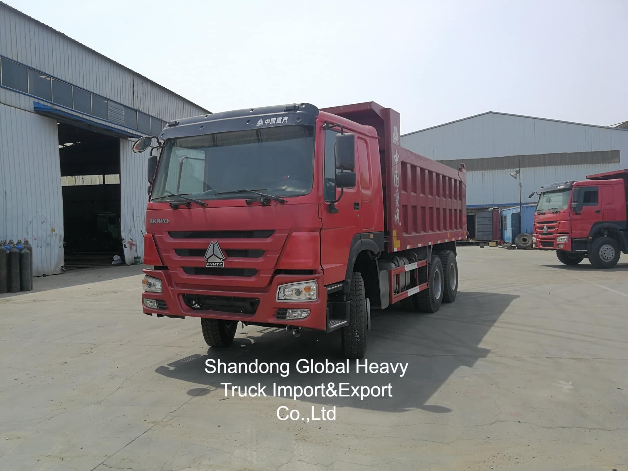 İkinci el HOWO Kırmızı Renk 380hp/400hp Çöp Kamyonu stokta