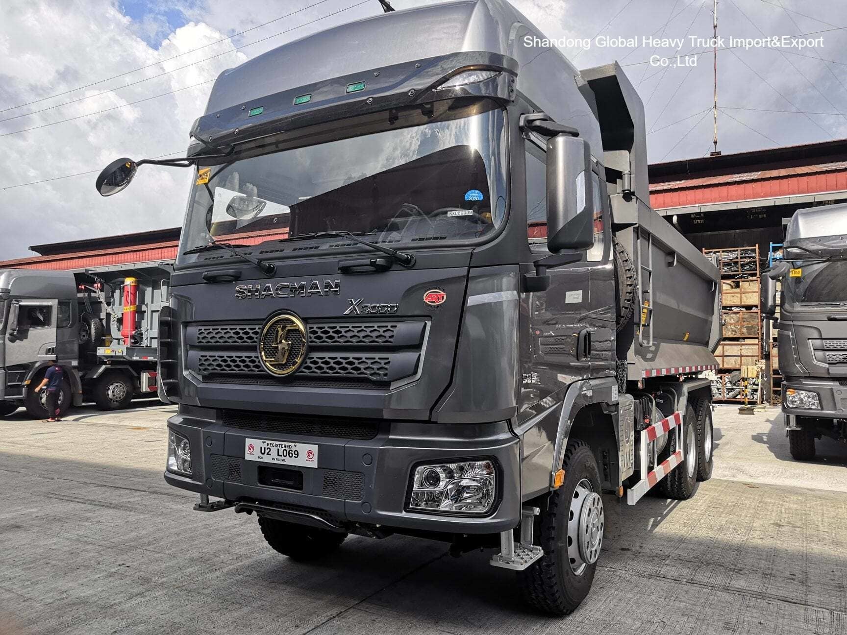 Shacman X3000 F3000 Kamyon LHD/Rhd Çöp kamyonu Madencilik Çöp kamyonu Dizel 30/40/50 ton Kargo kamyonu