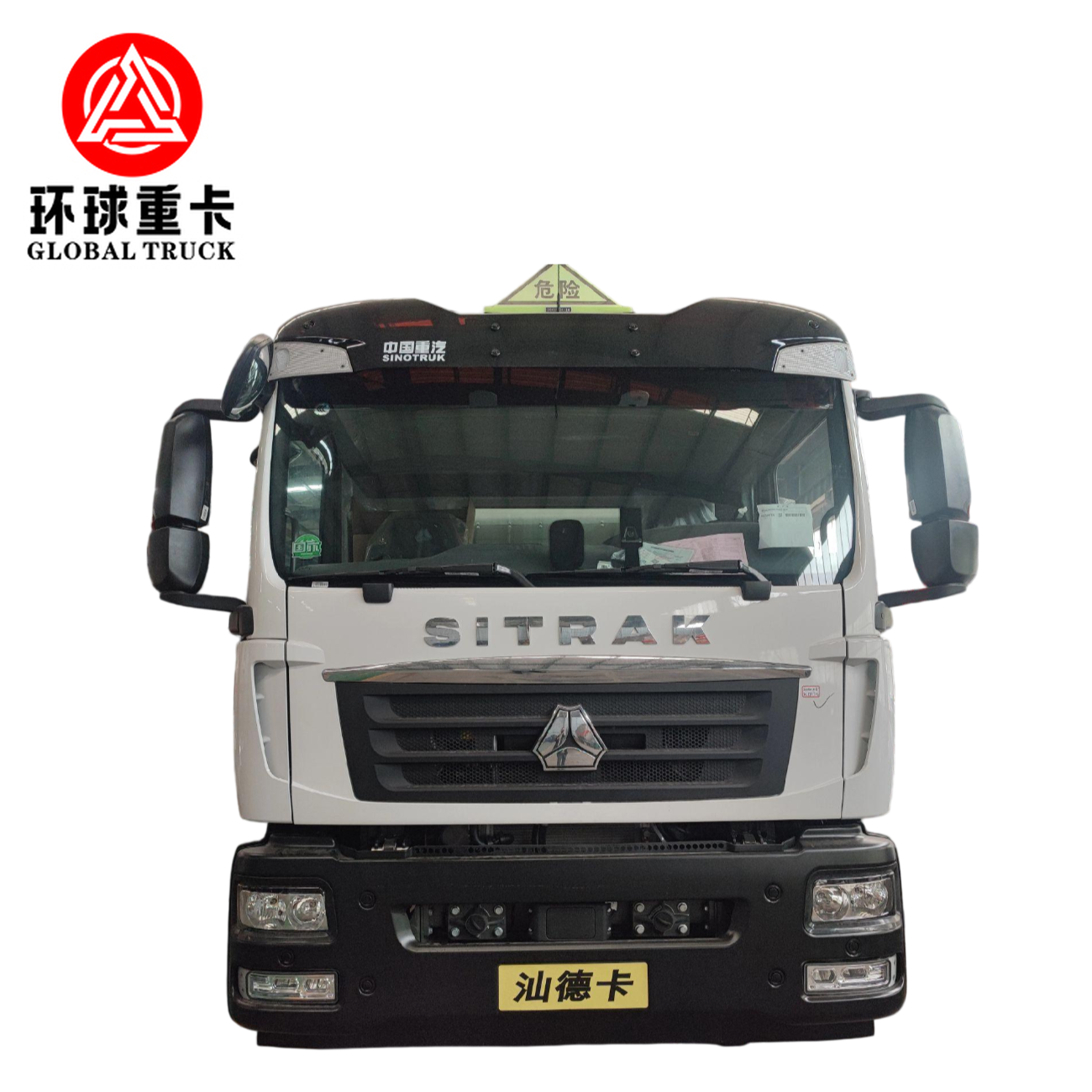 HOWO Shacman DFAC Furuika 15000L Tank Hacim 251-350hp At Gücü El Şanzımanı Uçak Yakıt Doldurma Kamyonu